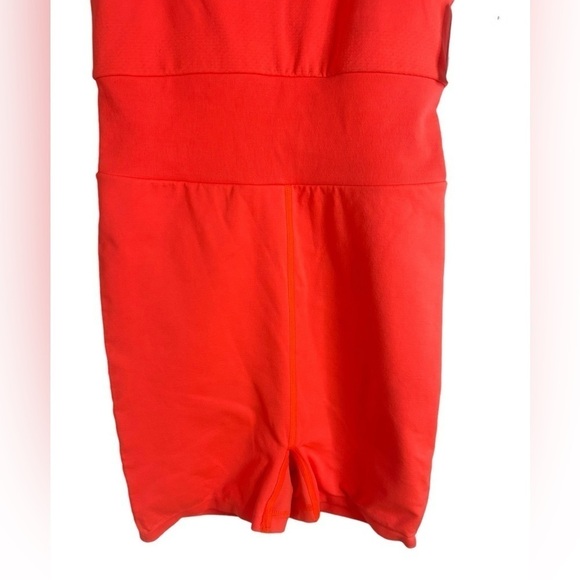 Free People Movement Every Single Time Runsie Neon Coral Romper Sz XS/S NWT - Picture 14 of 16